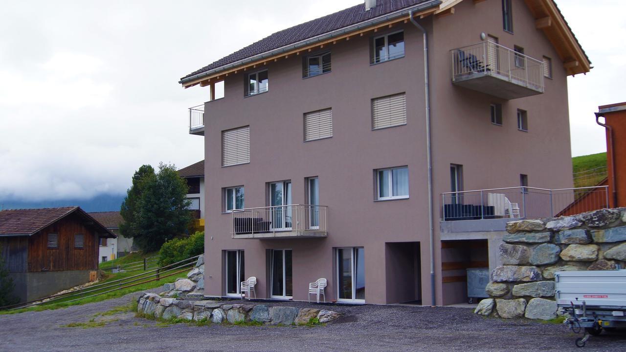 Haus Baracca Apartment Vella ภายนอก รูปภาพ