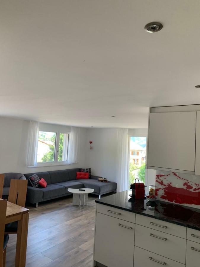 Haus Baracca Apartment Vella ภายนอก รูปภาพ
